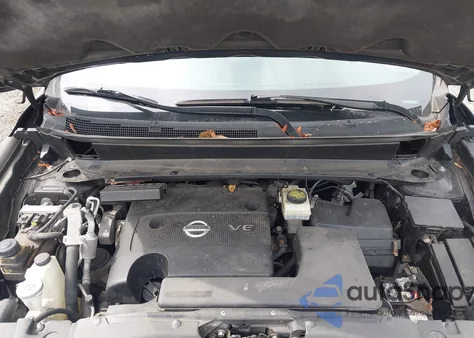 2015 Nissan Pathfinder Sv z USA, uszkodzony, nr VIN 5N1AR2MM6FC708386